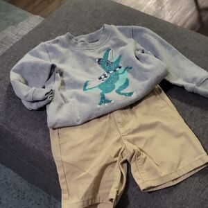 Tommy Hilfiger Kids Grey Sweatshirt with Green Graphic & Tan Shorts Set